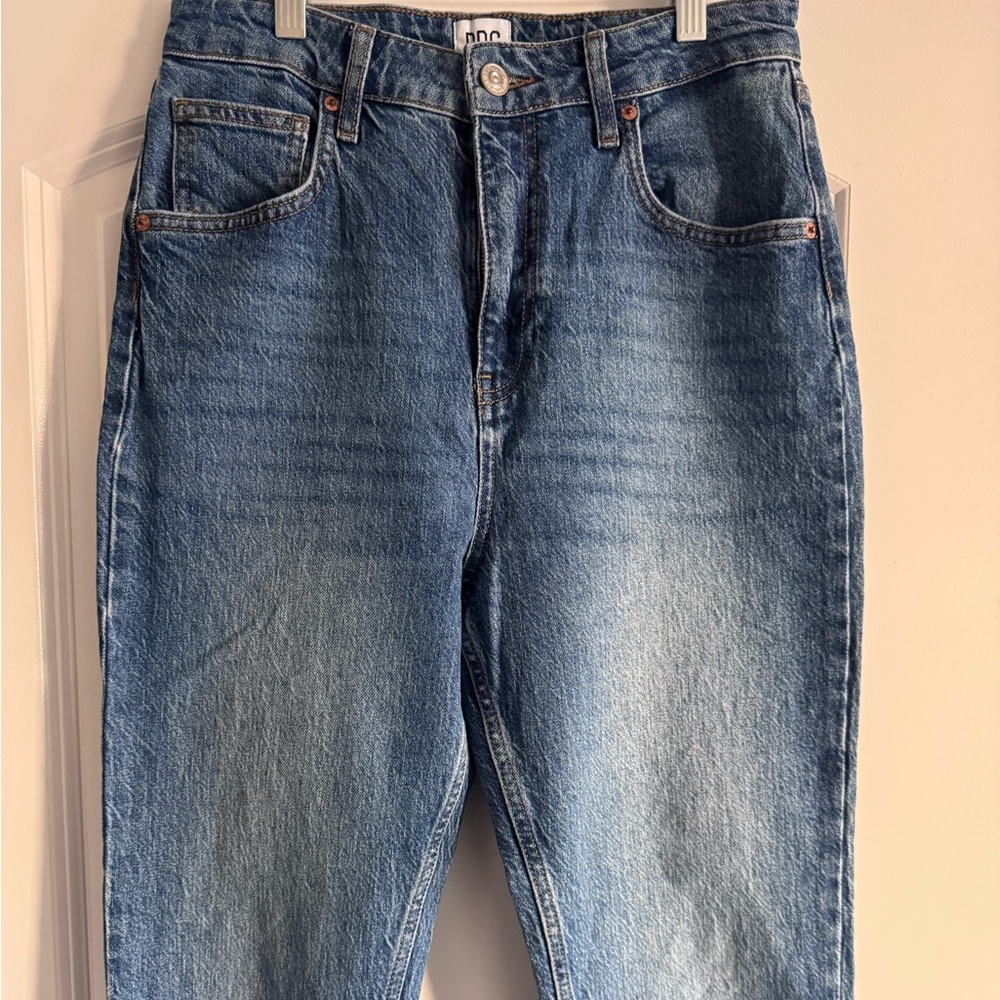 BDG Edie Straight-Leg Jeans – W30 L32 – Urban Outfitters